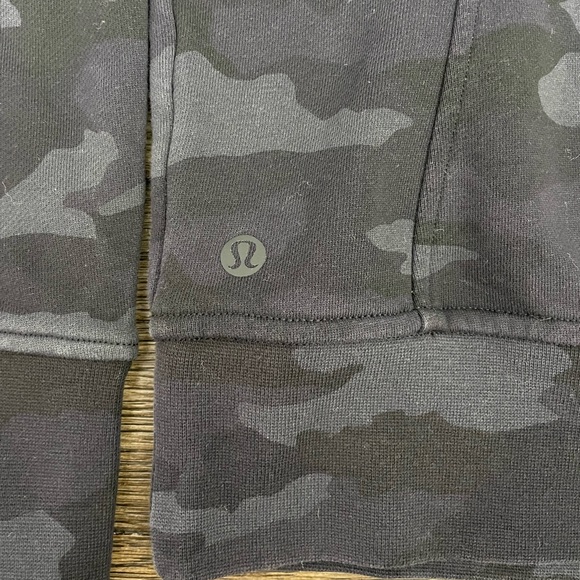 Lululemon Scuba Crew - Picture 5 of 8